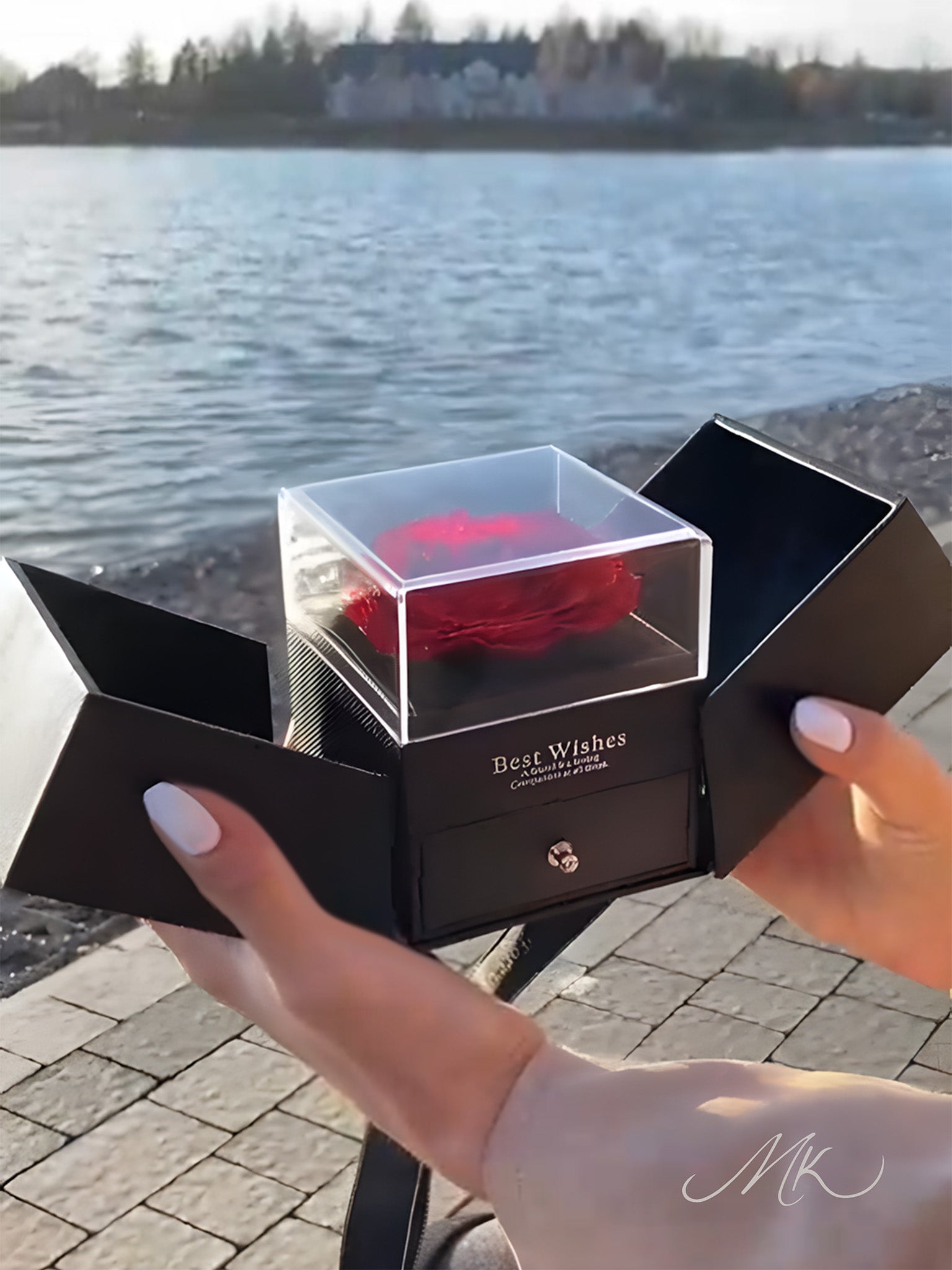 Rose Gift Box