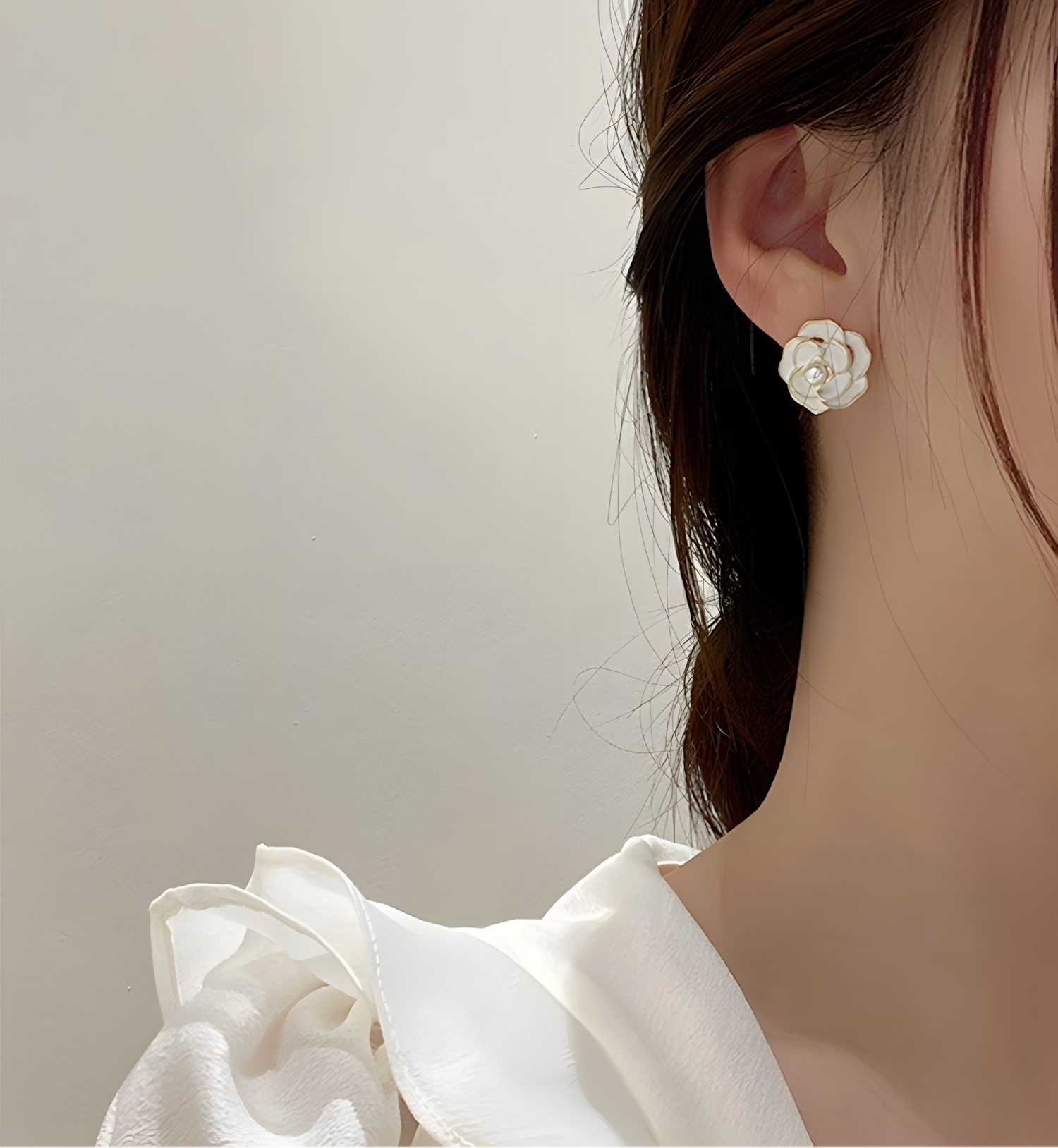 White Rose Earring