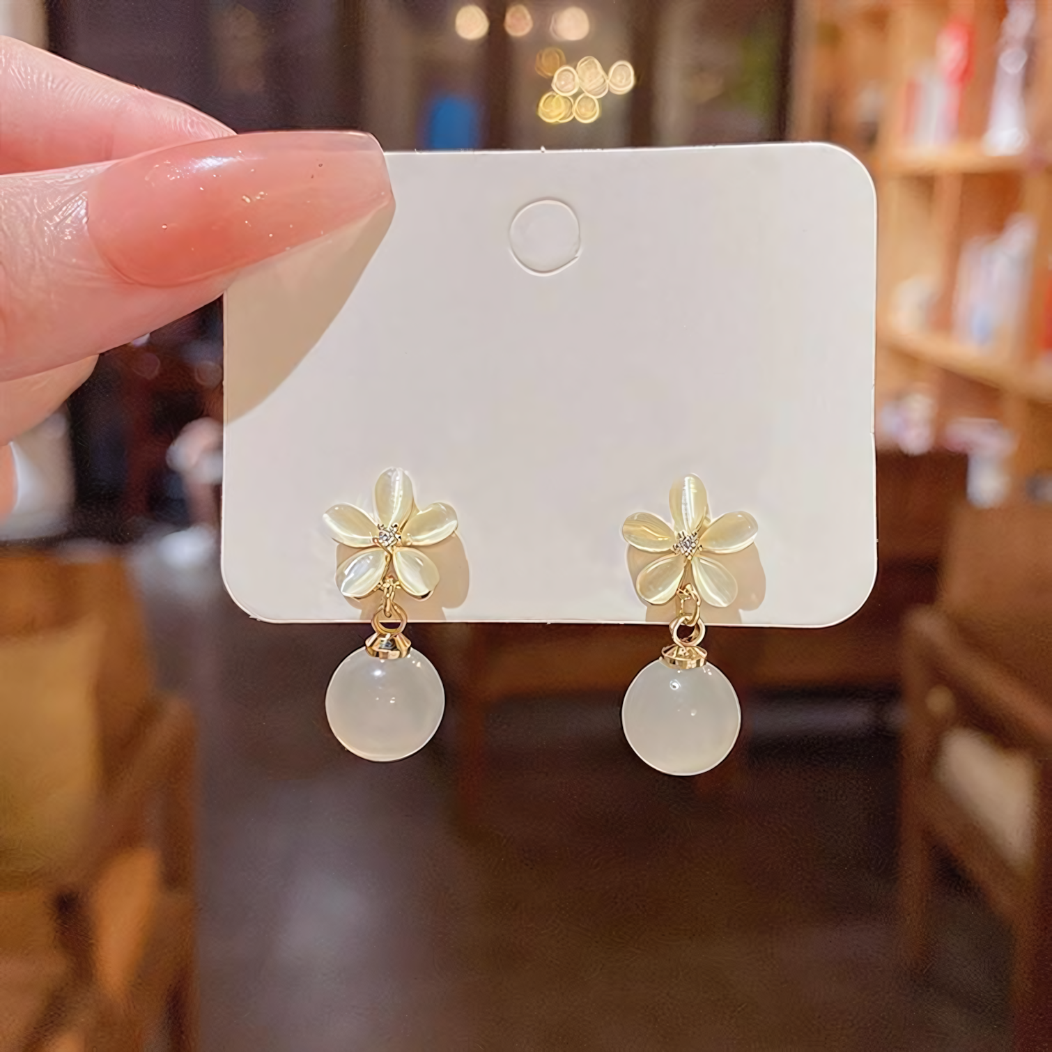 Blossom & Pearl Earring