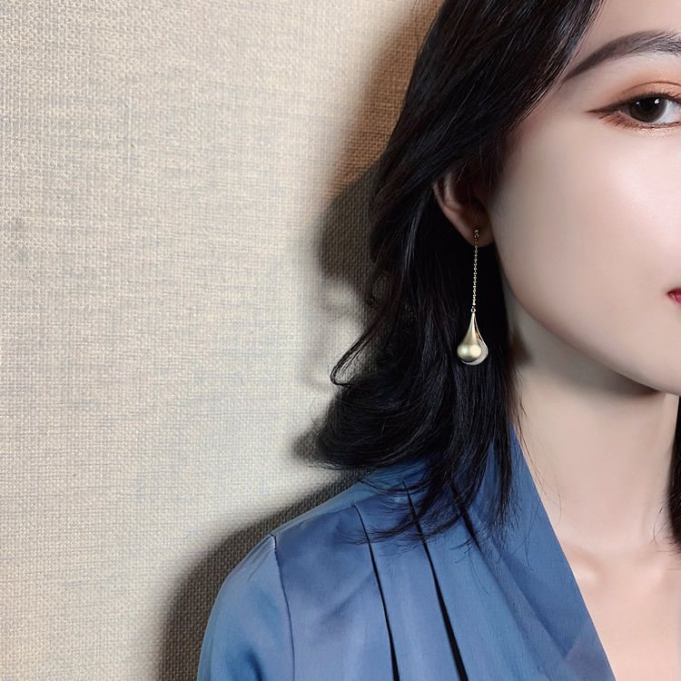 Pendant Pearl Earring